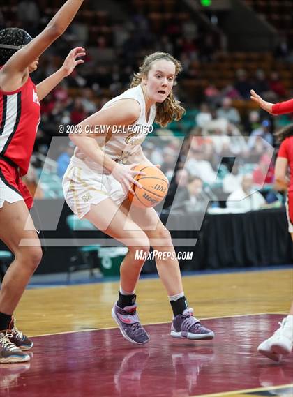 Thumbnail 3 in Monarch vs Regis Jesuit (CHSAA Girls 6A Great 8) photogallery.