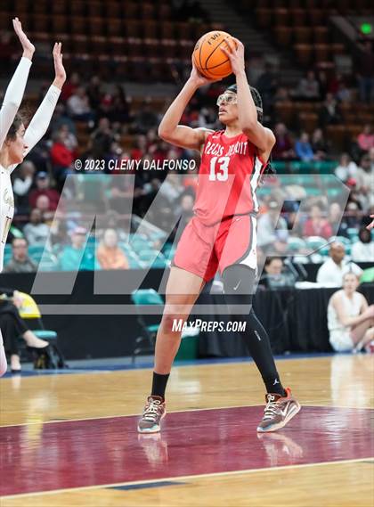 Thumbnail 1 in Monarch vs Regis Jesuit (CHSAA Girls 6A Great 8) photogallery.