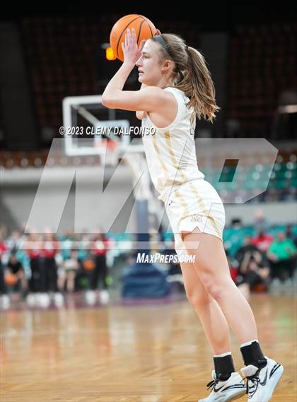 Thumbnail 3 in Monarch vs Regis Jesuit (CHSAA Girls 6A Great 8) photogallery.