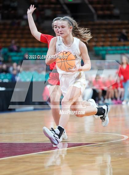 Thumbnail 1 in Monarch vs Regis Jesuit (CHSAA Girls 6A Great 8) photogallery.