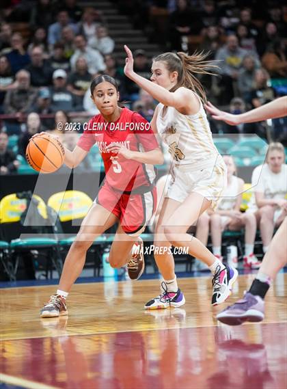 Thumbnail 3 in Monarch vs Regis Jesuit (CHSAA Girls 6A Great 8) photogallery.