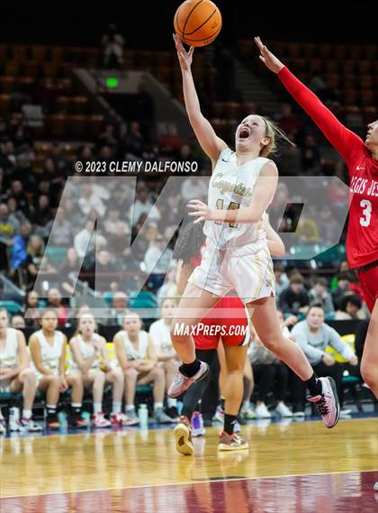 Thumbnail 2 in Monarch vs Regis Jesuit (CHSAA Girls 6A Great 8) photogallery.