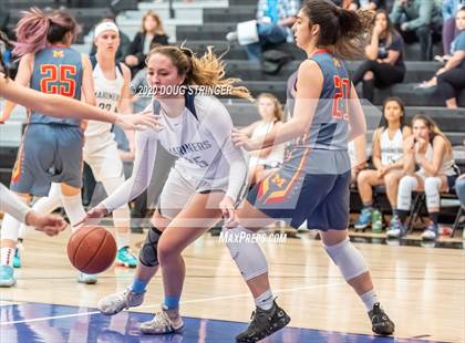 Thumbnail 2 in Aptos vs. Mills (CIF-CCS Division 3 Championship) photogallery.