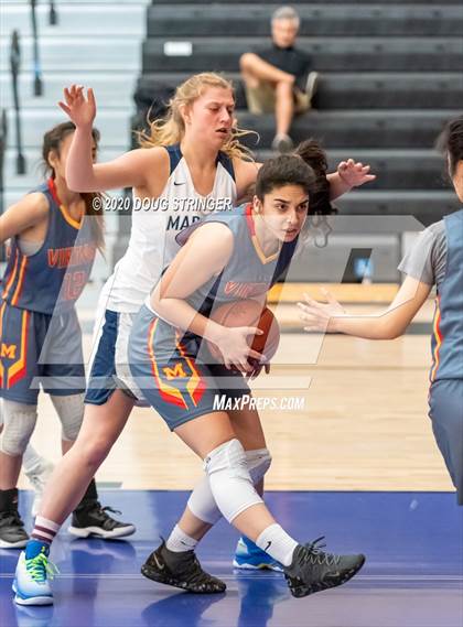 Thumbnail 2 in Aptos vs. Mills (CIF-CCS Division 3 Championship) photogallery.