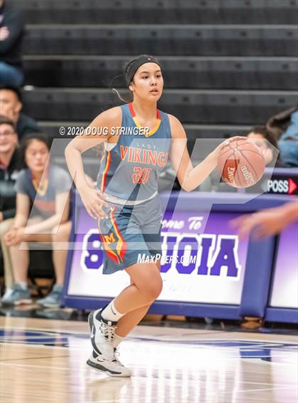 Thumbnail 1 in Aptos vs. Mills (CIF-CCS Division 3 Championship) photogallery.