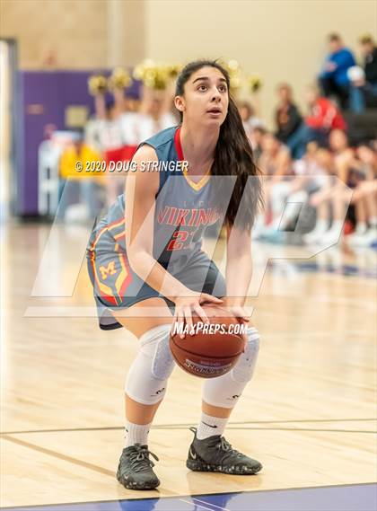 Thumbnail 3 in Aptos vs. Mills (CIF-CCS Division 3 Championship) photogallery.