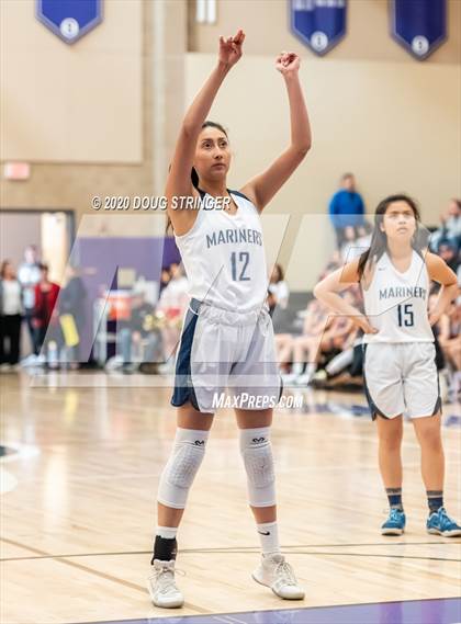 Thumbnail 3 in Aptos vs. Mills (CIF-CCS Division 3 Championship) photogallery.