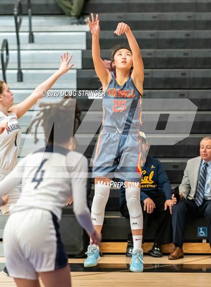 Thumbnail 1 in Aptos vs. Mills (CIF-CCS Division 3 Championship) photogallery.