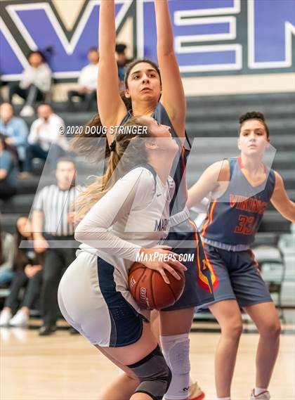 Thumbnail 3 in Aptos vs. Mills (CIF-CCS Division 3 Championship) photogallery.