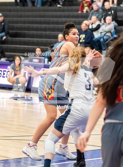 Thumbnail 2 in Aptos vs. Mills (CIF-CCS Division 3 Championship) photogallery.
