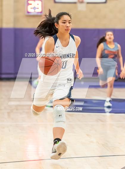 Thumbnail 1 in Aptos vs. Mills (CIF-CCS Division 3 Championship) photogallery.