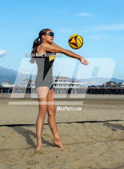 Thumbnail 3 in Ventura @ Santa Barbara photogallery.