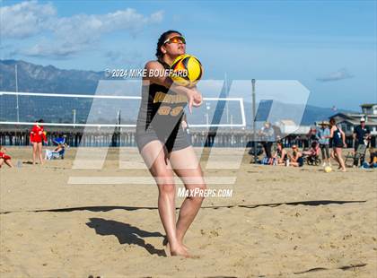 Thumbnail 2 in Ventura @ Santa Barbara photogallery.