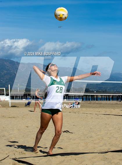 Thumbnail 3 in Ventura @ Santa Barbara photogallery.