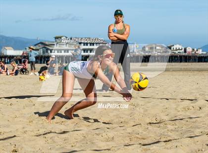 Thumbnail 1 in Ventura @ Santa Barbara photogallery.