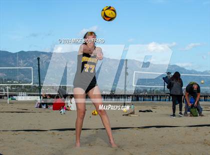 Thumbnail 3 in Ventura @ Santa Barbara photogallery.