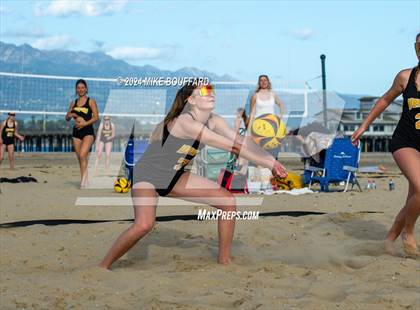 Thumbnail 1 in Ventura @ Santa Barbara photogallery.