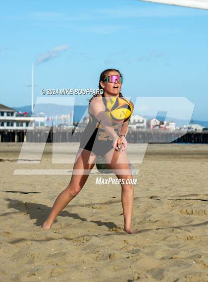Thumbnail 3 in Ventura @ Santa Barbara photogallery.