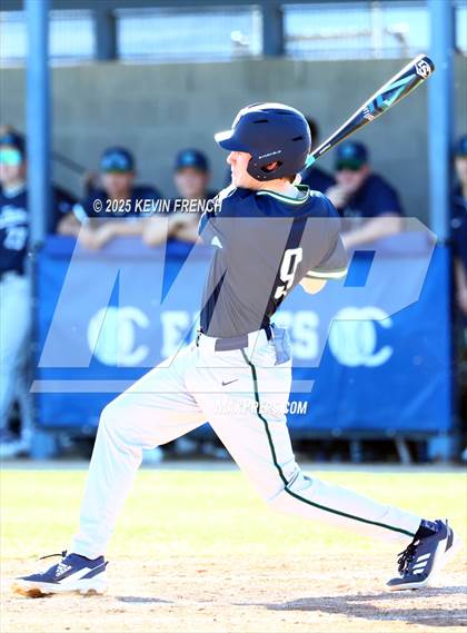 Thumbnail 3 in Quartz Hill vs. New Trier (Coach Bob Invitational) photogallery.