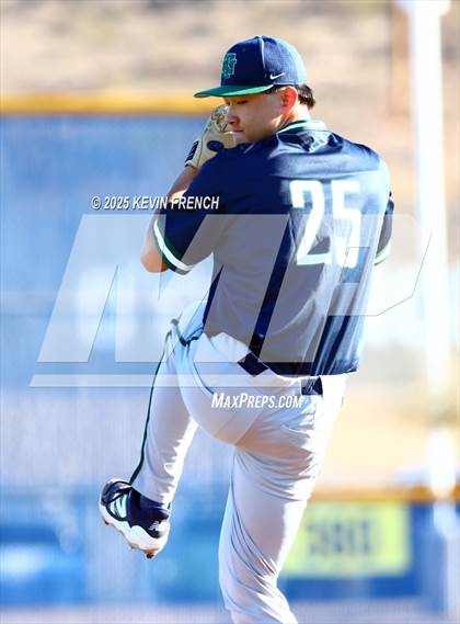 Thumbnail 1 in Quartz Hill vs. New Trier (Coach Bob Invitational) photogallery.