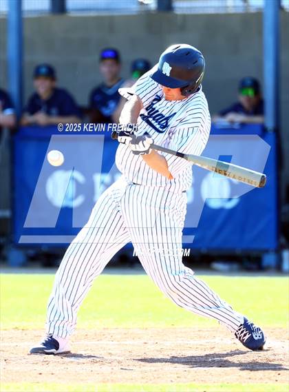 Thumbnail 2 in Quartz Hill vs. New Trier (Coach Bob Invitational) photogallery.