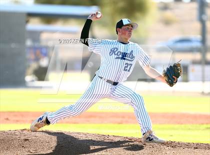 Thumbnail 1 in Quartz Hill vs. New Trier (Coach Bob Invitational) photogallery.