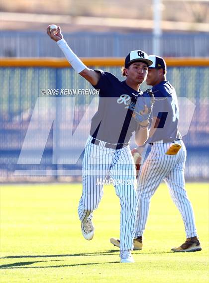 Thumbnail 2 in Quartz Hill vs. New Trier (Coach Bob Invitational) photogallery.