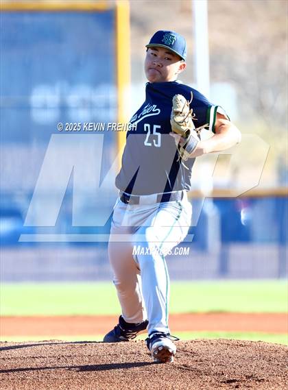 Thumbnail 2 in Quartz Hill vs. New Trier (Coach Bob Invitational) photogallery.