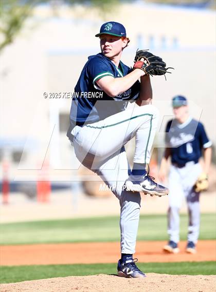 Thumbnail 1 in Quartz Hill vs. New Trier (Coach Bob Invitational) photogallery.
