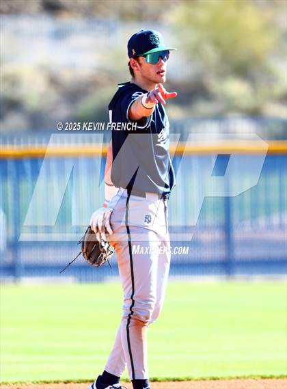 Thumbnail 2 in Quartz Hill vs. New Trier (Coach Bob Invitational) photogallery.