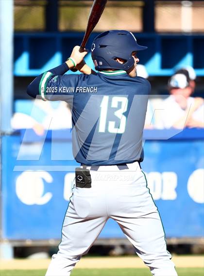 Thumbnail 3 in Quartz Hill vs. New Trier (Coach Bob Invitational) photogallery.