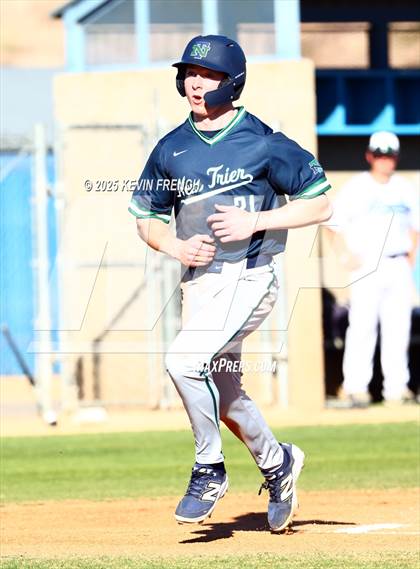 Thumbnail 2 in Quartz Hill vs. New Trier (Coach Bob Invitational) photogallery.