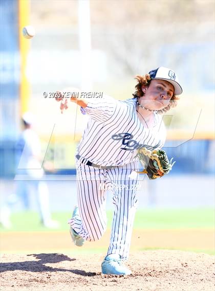 Thumbnail 1 in Quartz Hill vs. New Trier (Coach Bob Invitational) photogallery.
