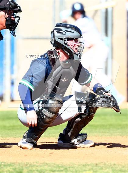 Thumbnail 2 in Quartz Hill vs. New Trier (Coach Bob Invitational) photogallery.