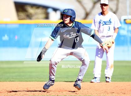 Thumbnail 2 in Quartz Hill vs. New Trier (Coach Bob Invitational) photogallery.