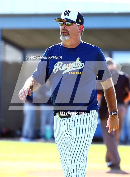 Thumbnail 1 in Quartz Hill vs. New Trier (Coach Bob Invitational) photogallery.