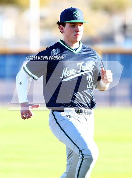 Thumbnail 1 in Quartz Hill vs. New Trier (Coach Bob Invitational) photogallery.