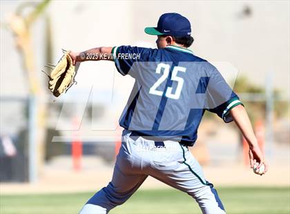 Thumbnail 3 in Quartz Hill vs. New Trier (Coach Bob Invitational) photogallery.