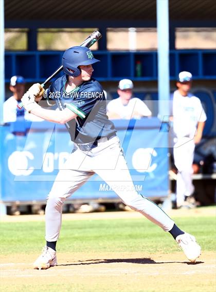 Thumbnail 3 in Quartz Hill vs. New Trier (Coach Bob Invitational) photogallery.