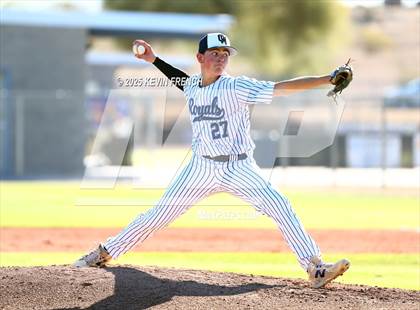 Thumbnail 3 in Quartz Hill vs. New Trier (Coach Bob Invitational) photogallery.