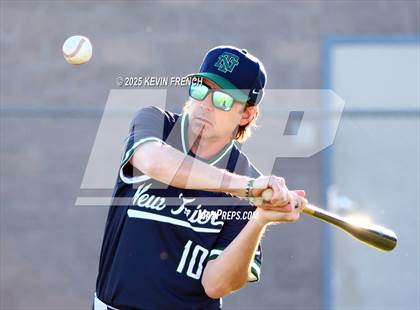 Thumbnail 3 in Quartz Hill vs. New Trier (Coach Bob Invitational) photogallery.
