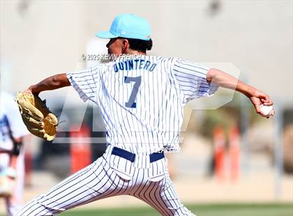 Thumbnail 2 in Quartz Hill vs. New Trier (Coach Bob Invitational) photogallery.