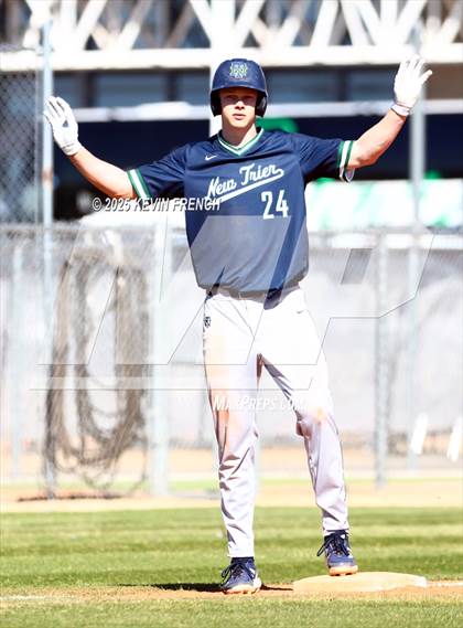 Thumbnail 1 in Quartz Hill vs. New Trier (Coach Bob Invitational) photogallery.