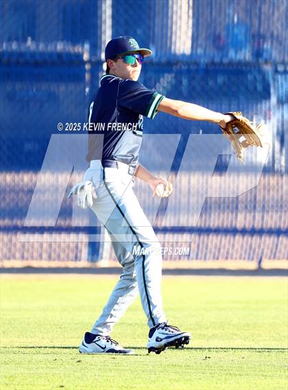 Thumbnail 1 in Quartz Hill vs. New Trier (Coach Bob Invitational) photogallery.