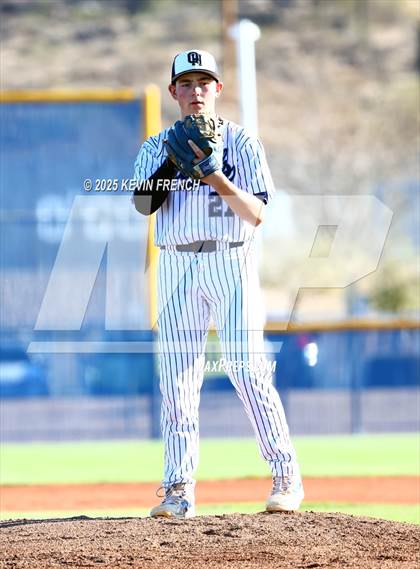 Thumbnail 3 in Quartz Hill vs. New Trier (Coach Bob Invitational) photogallery.