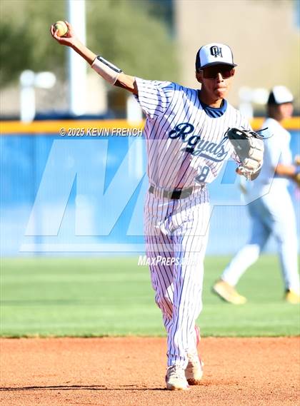 Thumbnail 3 in Quartz Hill vs. New Trier (Coach Bob Invitational) photogallery.