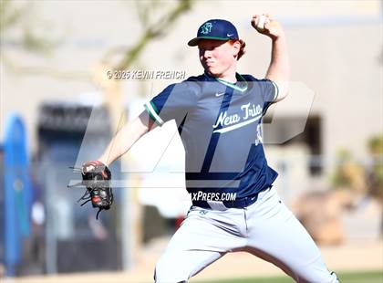 Thumbnail 3 in Quartz Hill vs. New Trier (Coach Bob Invitational) photogallery.