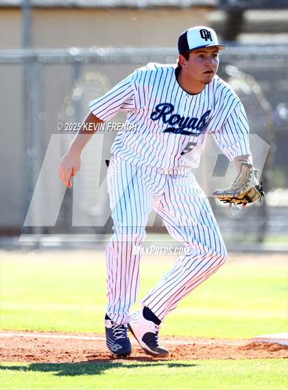 Thumbnail 1 in Quartz Hill vs. New Trier (Coach Bob Invitational) photogallery.