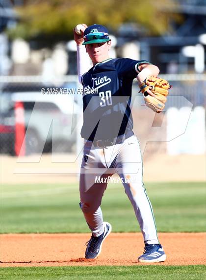 Thumbnail 1 in Quartz Hill vs. New Trier (Coach Bob Invitational) photogallery.