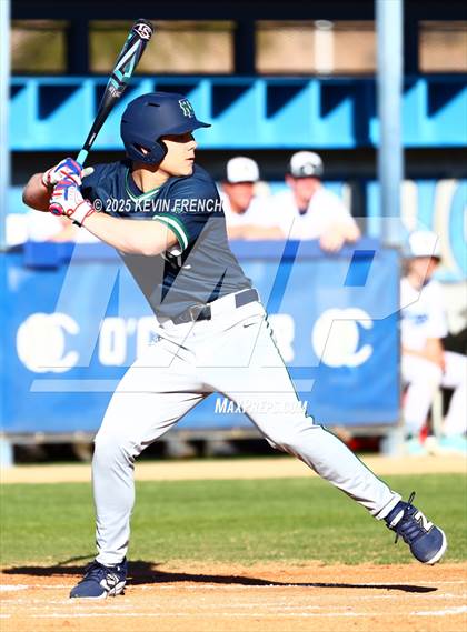 Thumbnail 2 in Quartz Hill vs. New Trier (Coach Bob Invitational) photogallery.